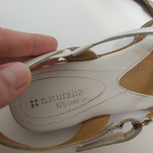 🌹Naturalizer N5 Comfort White Leather Sandals Size 7 - Picture 4 of 7